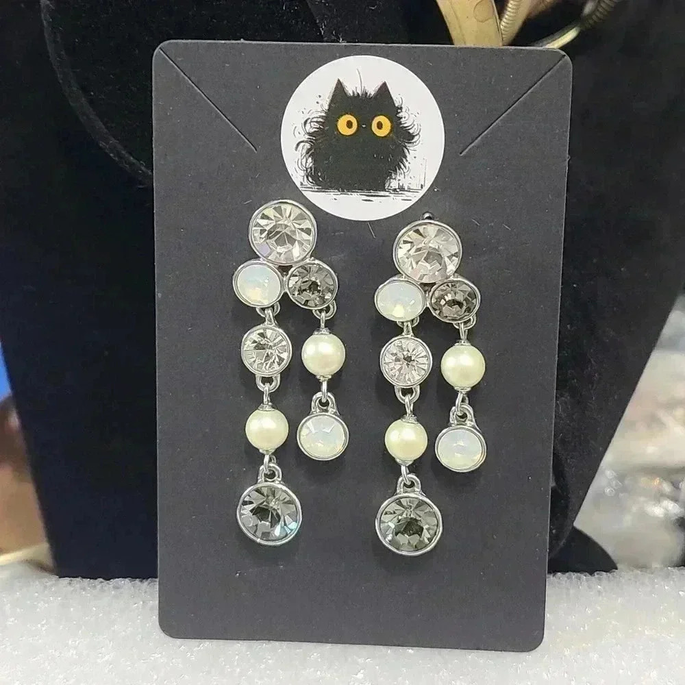 Givenchy crystal fuax opal pearl drop earrings slivertone stud earrings - Picture 12 of 16